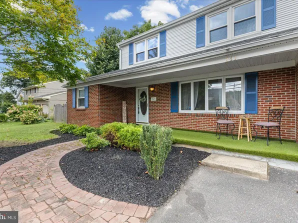 263 Fellowship Rd, Moorestown, NJ 08057
