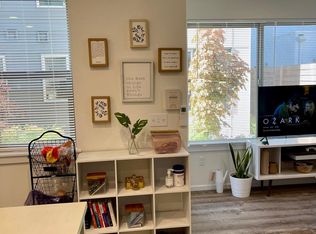 1037 S Cloverdale St #D, Seattle, WA 98108