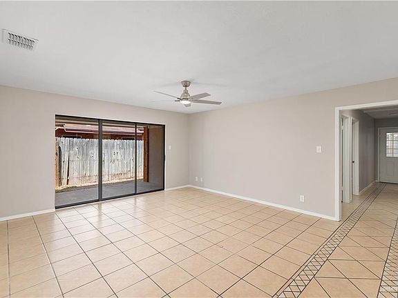 5th image of 212 N 39th St