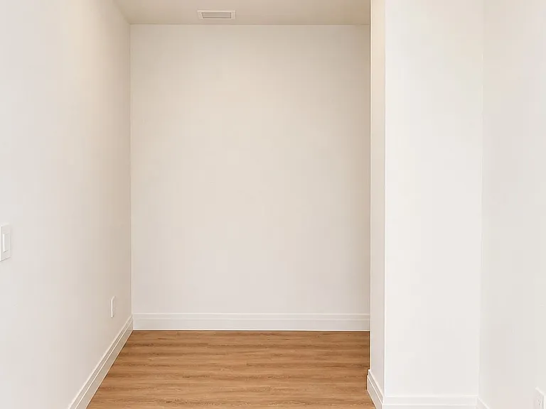 1333 Weber St E #209 — Photo 12