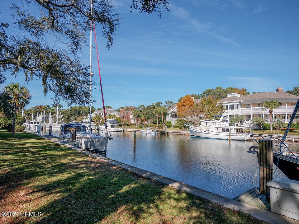 1st image of 90 Harbour Psge