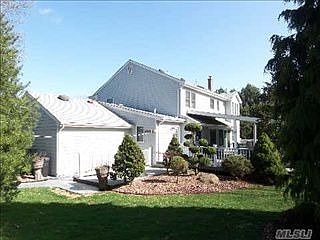 2nd image of 17 Dorchester Ct