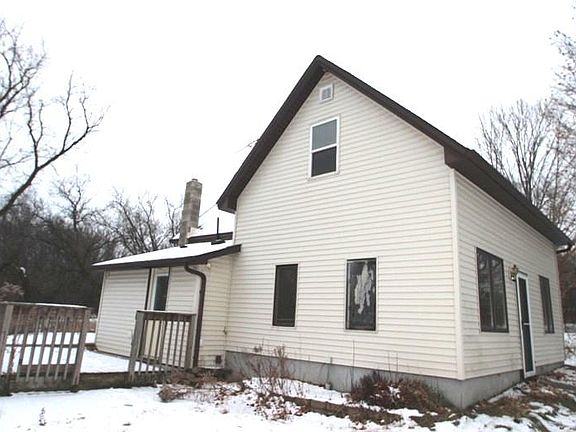 4th image of 9325 500th St
