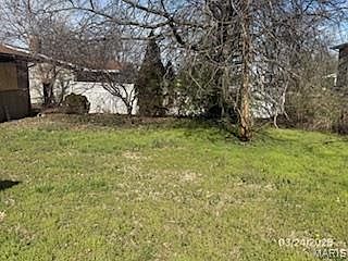 2nd image of 1215 Julie Ave
