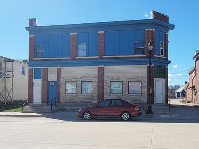 221 Center St, Elgin, IA, 52141