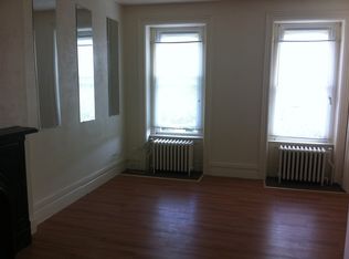 257 4th St APT 3, Troy, NY 12180