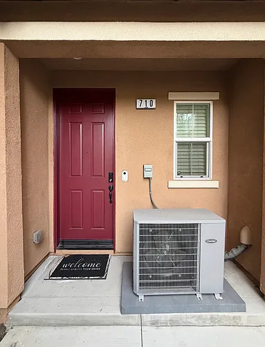 710 N Ethan Way Photo 1