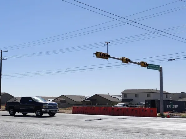 820 Nuevo Hueco Tanks Rd, Socorro, TX 79927