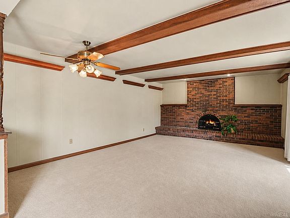 4th image of 1170 Trevino Dr