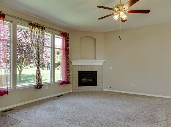 3rd image of 5412 S Helena Ln