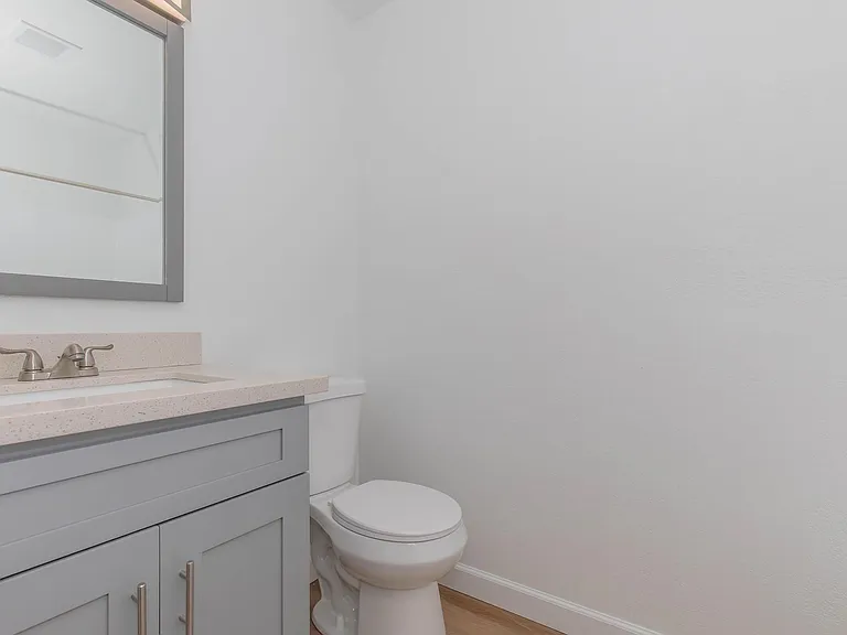 Bella Vista — Photo 30