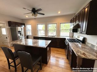 3 Mount Vernon St #2, Dorchester, MA 02125