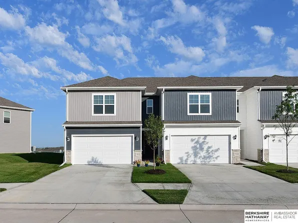 7512 S 204th Ave, Omaha, NE 68136