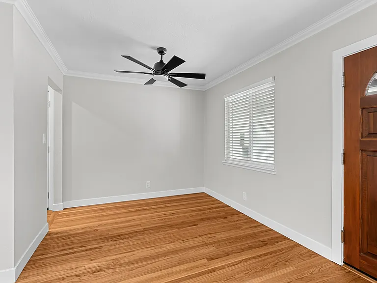 1130 S Stelling Rd — Photo 10