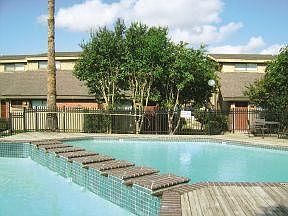 5th image of 5110 Azalea Trace Dr #256