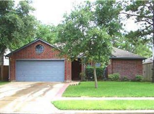 16323 McCormick Dr, Houston, TX 77095