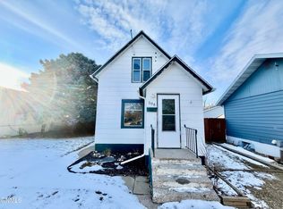 308 S 11th St, Bismarck, ND 58504
