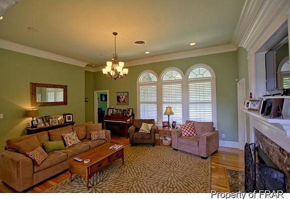 4th image of 503 Post Oak Ct