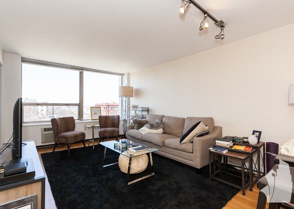 1st image of 1455 N Sandburg Ter APT 805