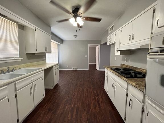 2nd image of 244 NW 84th St #8521-1
