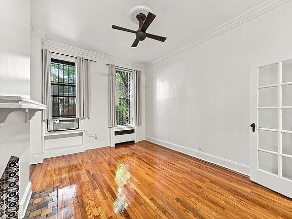 4th image of 339 E 85th St APT 1B