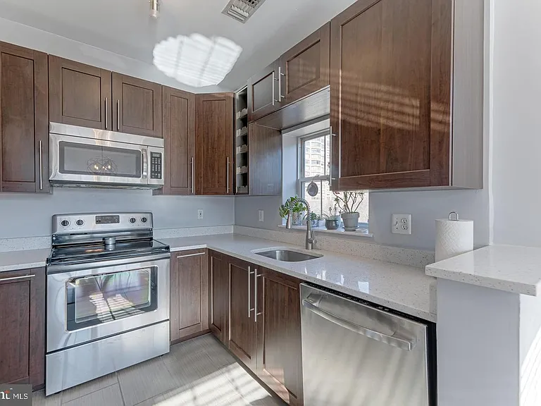 4550 Strutfield Ln #2117 — Photo 7