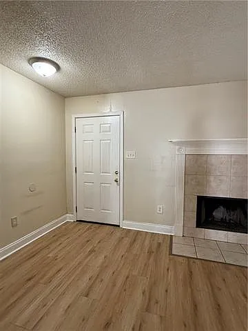131 Kingspoint Blvd — Photo 11