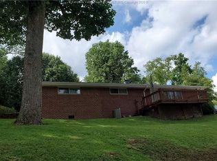 1529 Bridge Rd, Charleston, WV 25314