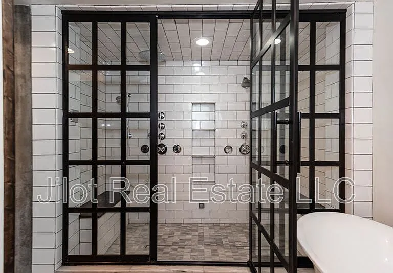 3180 Mathieson Dr NE #910 — Photo 14
