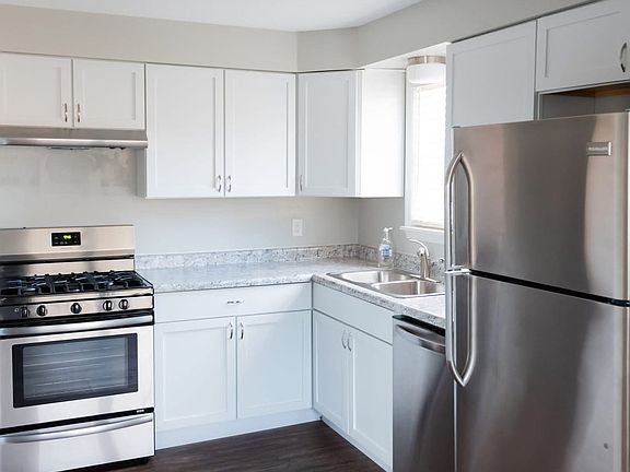 5th image of 1540 & 1546 W Tiffany Dr #1540-B