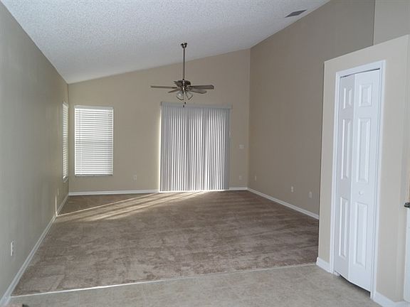 4th image of 4441 Park Eden Cir