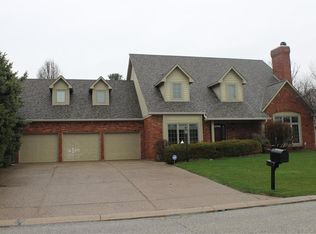 14 E Laredo Way N, Carmel, IN 46032