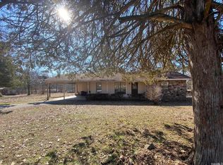 1303 Chimney Rock St, Mountain View, AR 72560