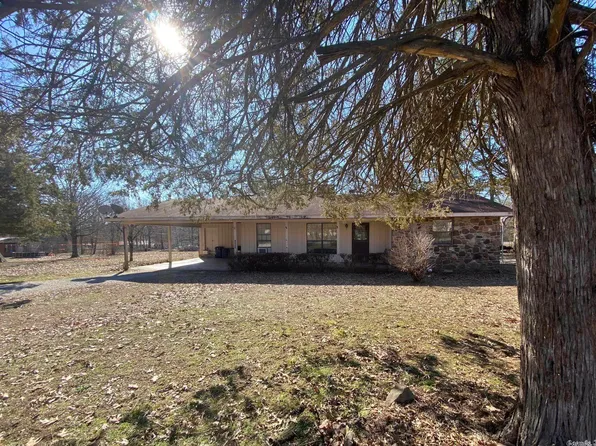 1303 Chimney Rock St, Mountain View, AR 72560