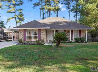 10417 Wade Dr, Denham Springs, LA 70726