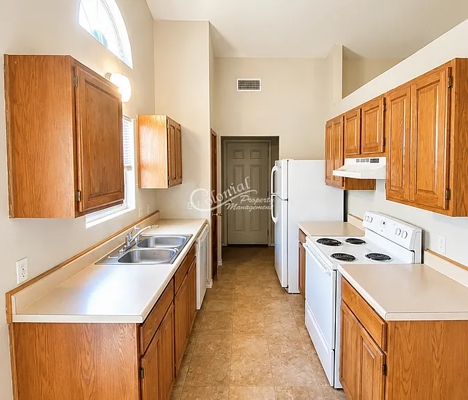 3704 Saratoga Ave — Photo 6