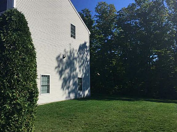 3rd image of 99 Terry Ln