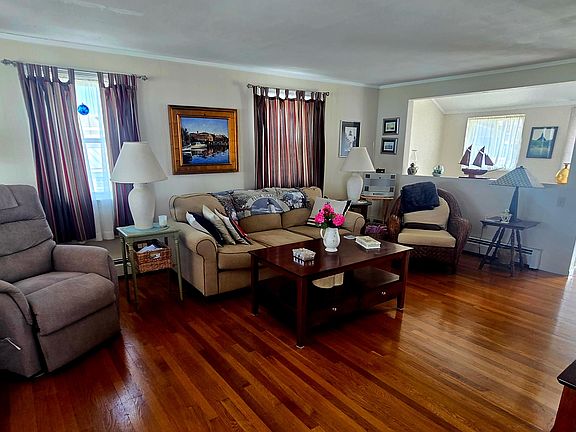2nd image of 9 54th St