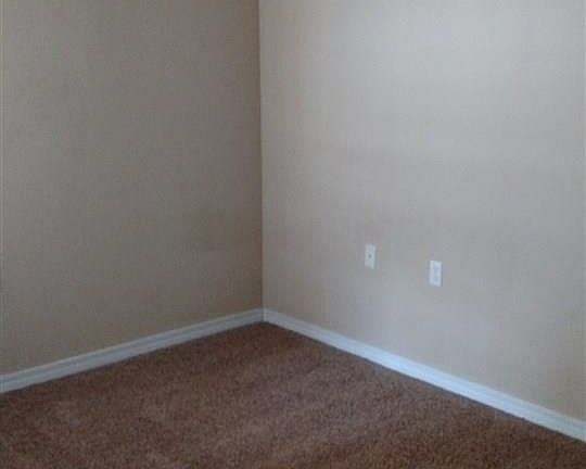 5th image of 3027 Flintlock Dr