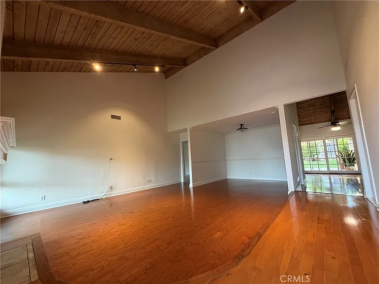 24961 El Caballo St — Photo 6