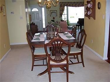 5th image of 275 Parkview Dr
