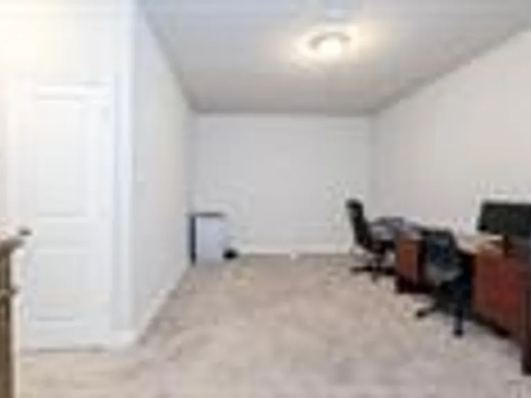 3009 Galveston St — Photo 15