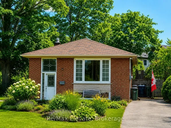 66 Woodgarden Cres #Basement, Toronto, ON M1E 3K2