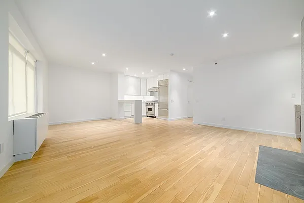 Rented by REAL New York | media 9