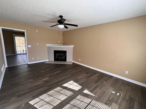 5th image of 126 Croghan Way #126