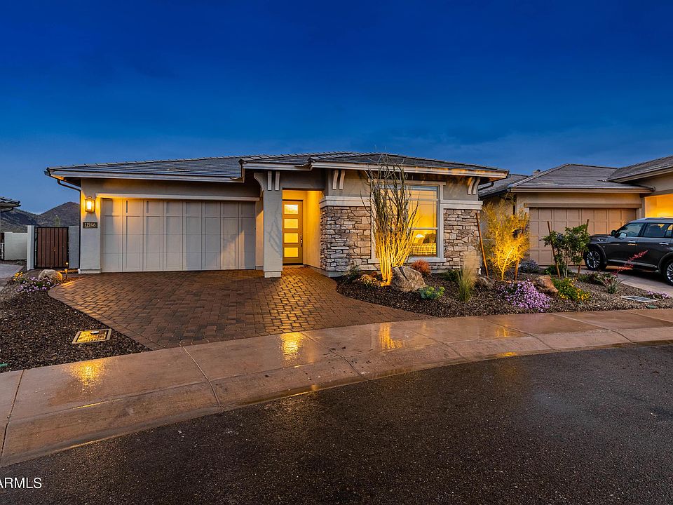 1st image of 11946 W Creosote Dr