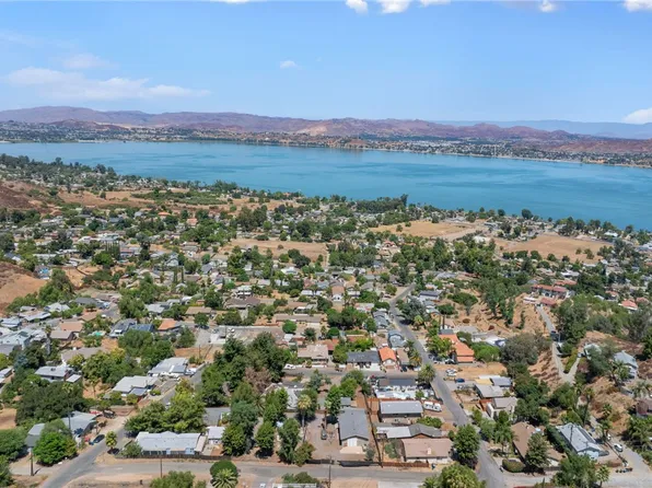 17451 Haynes Ave, Lake Elsinore, CA 92530