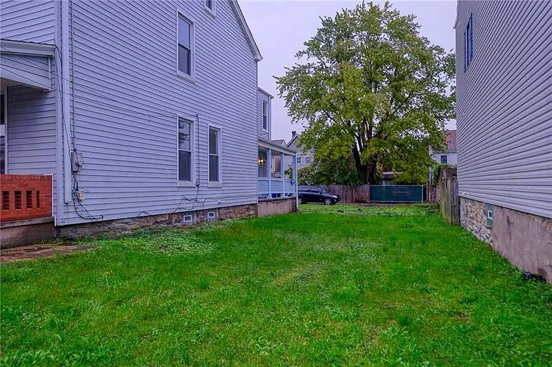 Building Photo - 3727 Frazier St