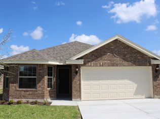 1868 Cisco Dr, Los Fresnos, TX 78566