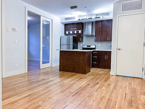 28 Fayette St #3R Photo 1 28 Fayette St #3R Photo 1